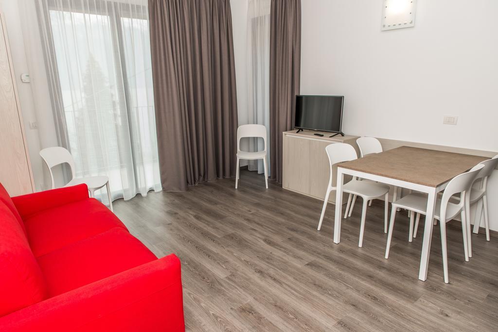 Residenza Luigina Lejlighed Varenna Værelse billede